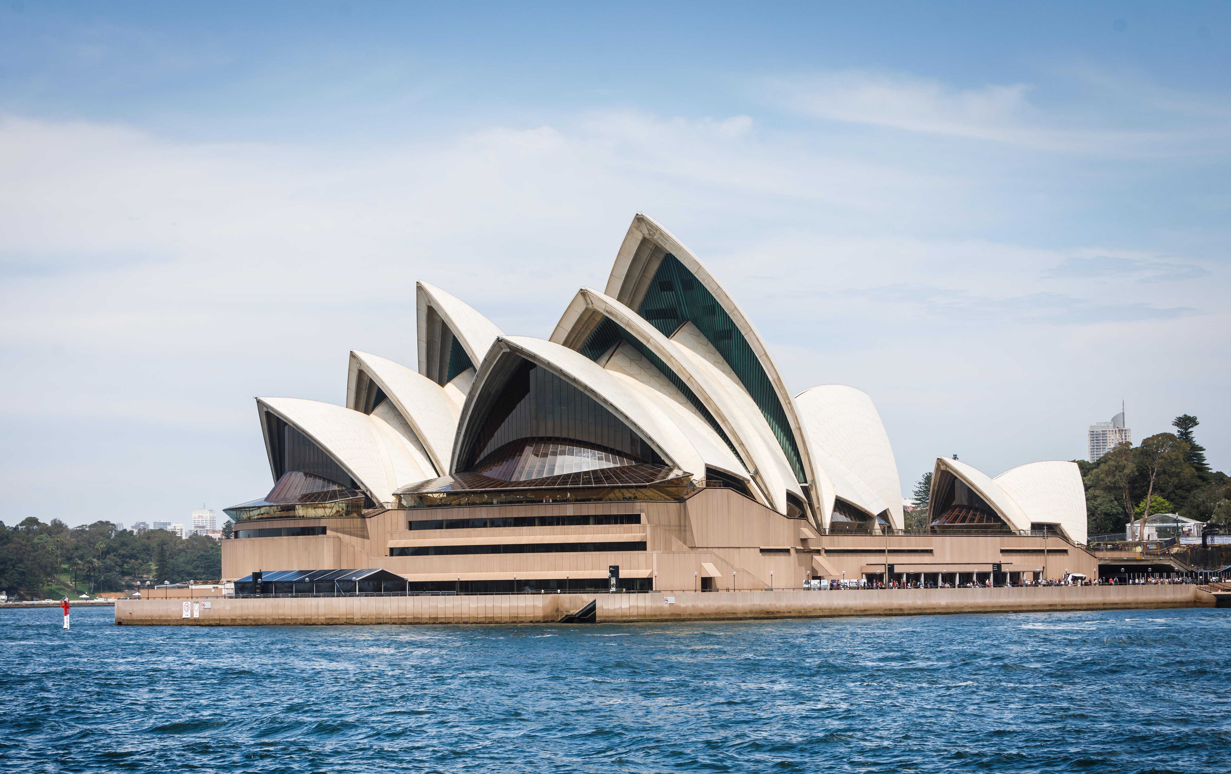 Sibos Issues: Sydney revisited and reviewed Sibos Issues: Sydney revisited and reviewed
